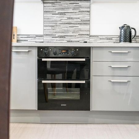Birkdale Southport Boutique Apartment Sleeps 5 Экстерьер фото