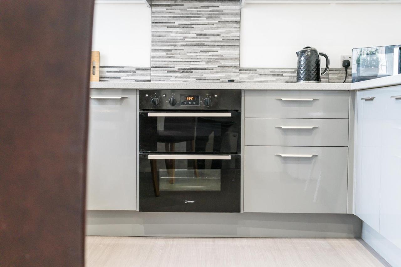 Birkdale Southport Boutique Apartment Sleeps 5 Экстерьер фото
