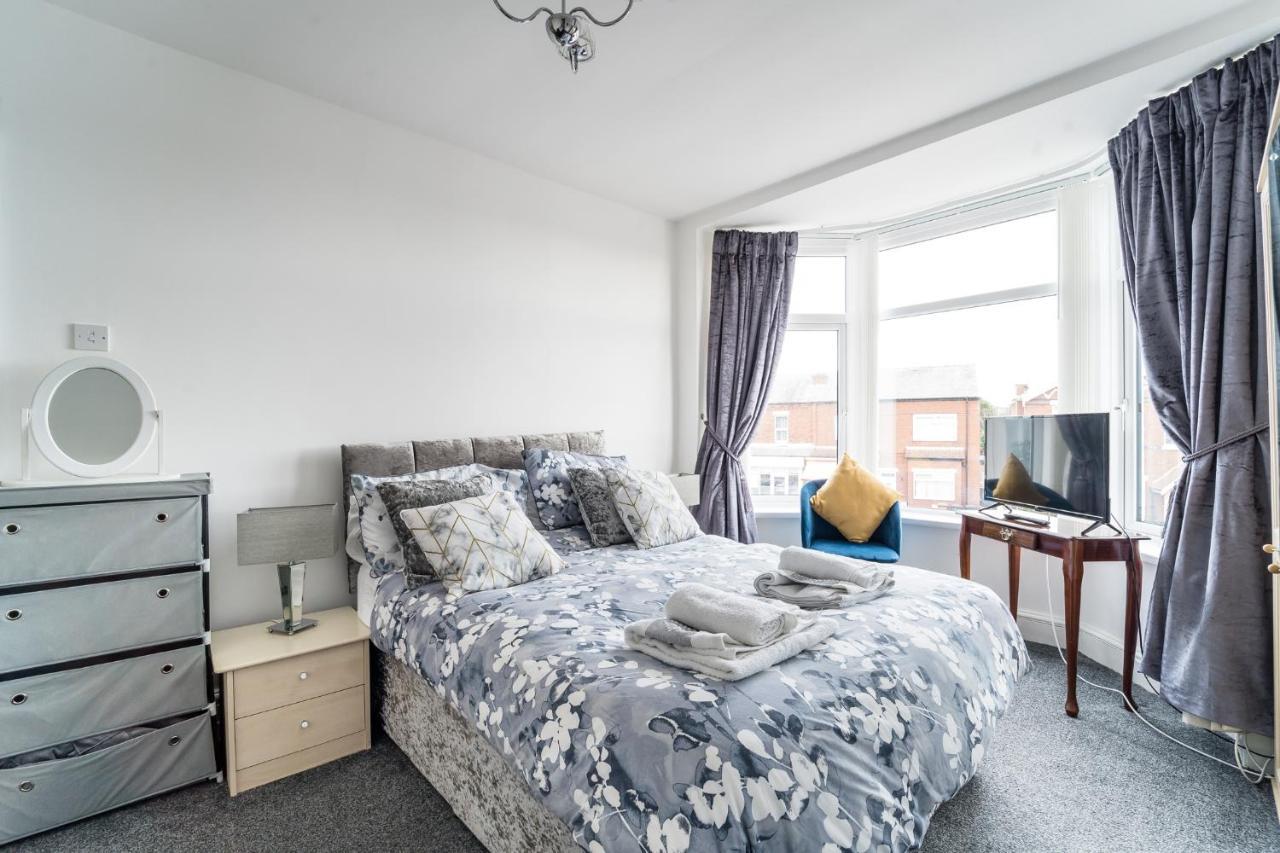 Birkdale Southport Boutique Apartment Sleeps 5 Экстерьер фото